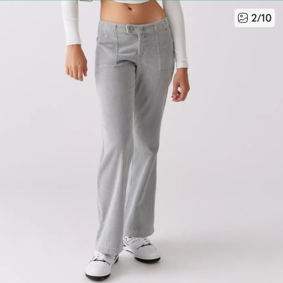 Urban Outfitters BDG Jenny Pants Low-Rise Flare Gray Corduroy 12 NWT - Picture 1 of 9